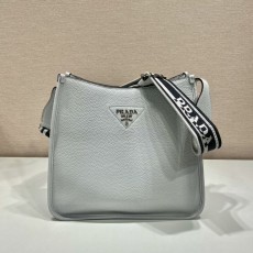 프라다 PRADA 사피아노 가죽 숄더 백